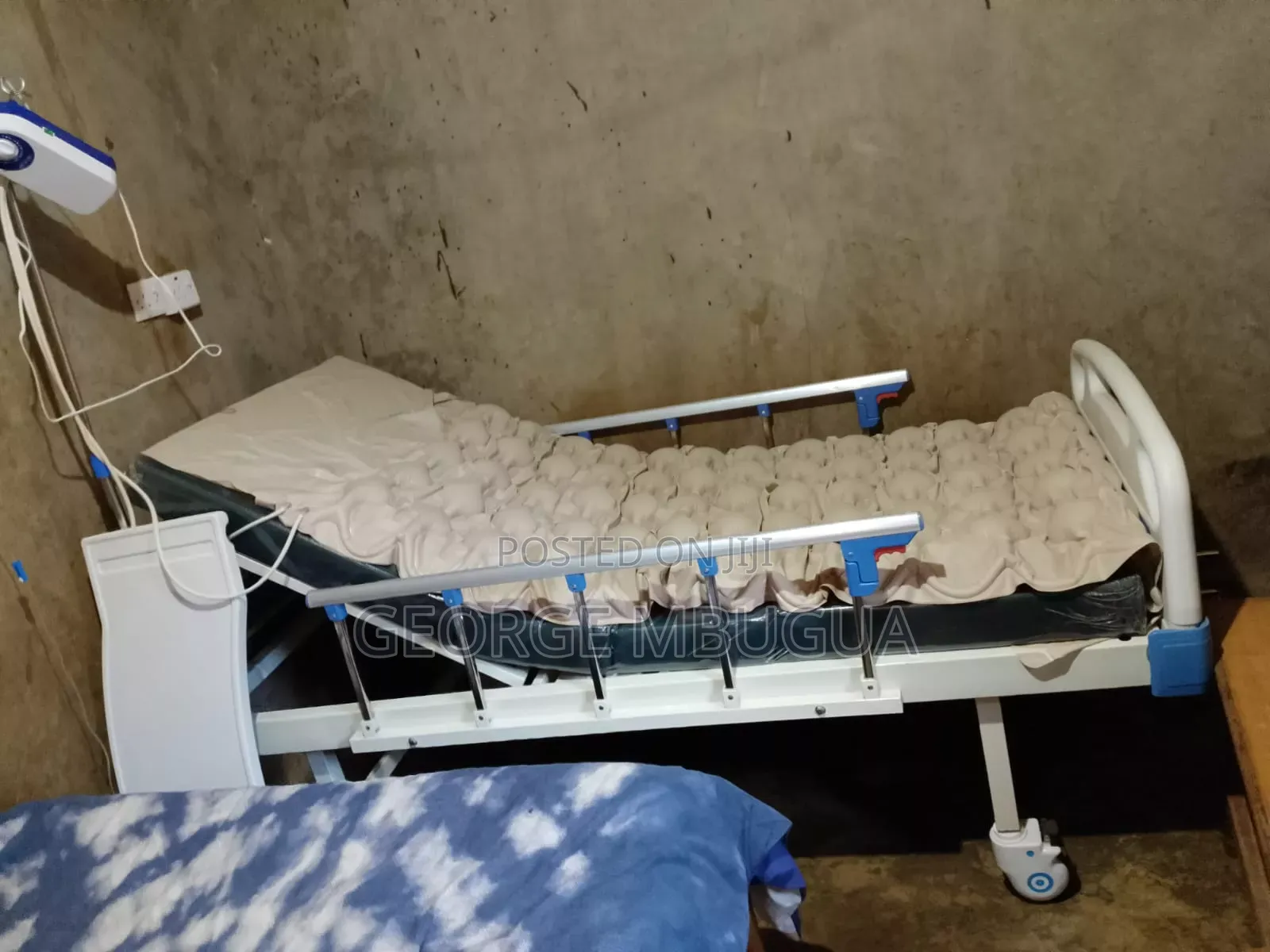New Hospital Bed Plus Ripple Mattress