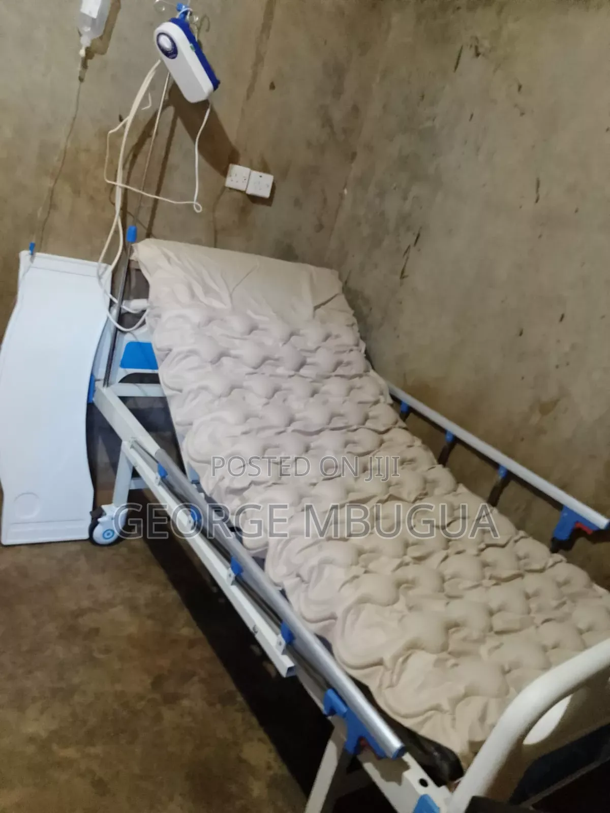 New Hospital Bed Plus Ripple Mattress