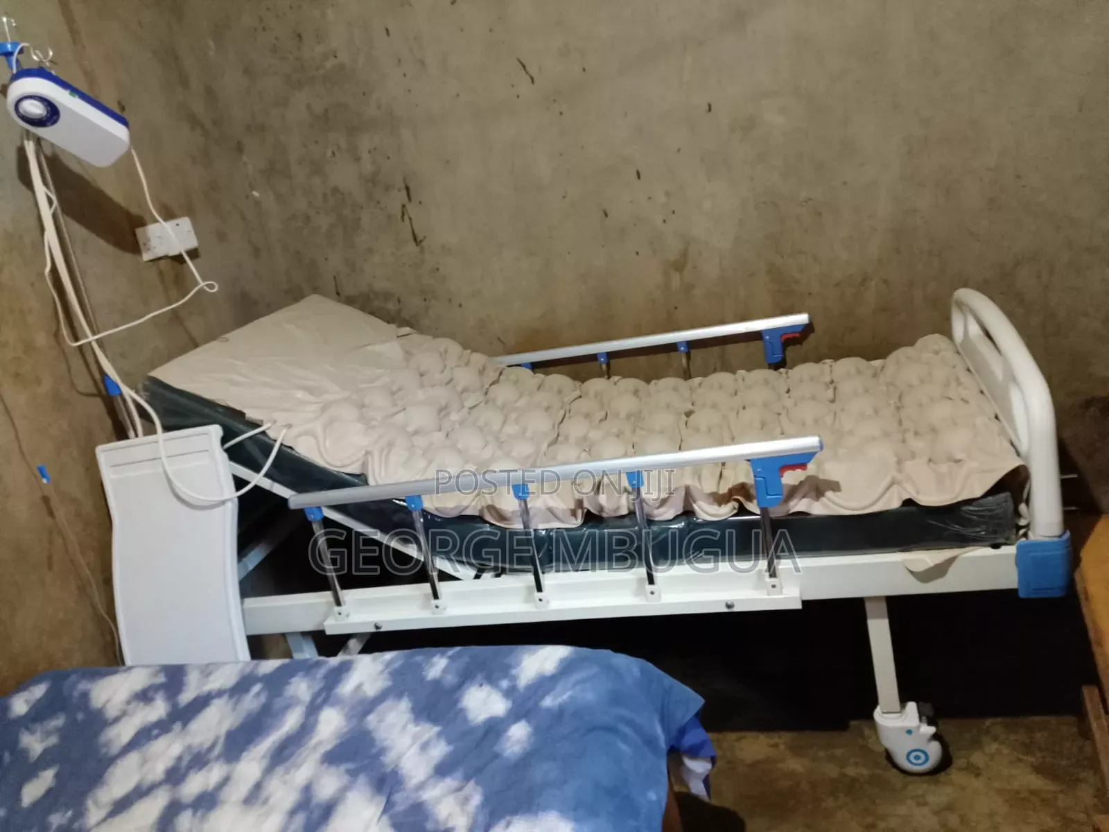 New Hospital Bed Plus Ripple Mattress