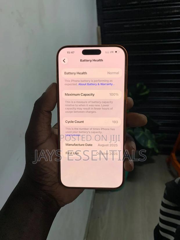 Apple iPhone 17 Pro Max 2 TB Orange - thumbnail 2