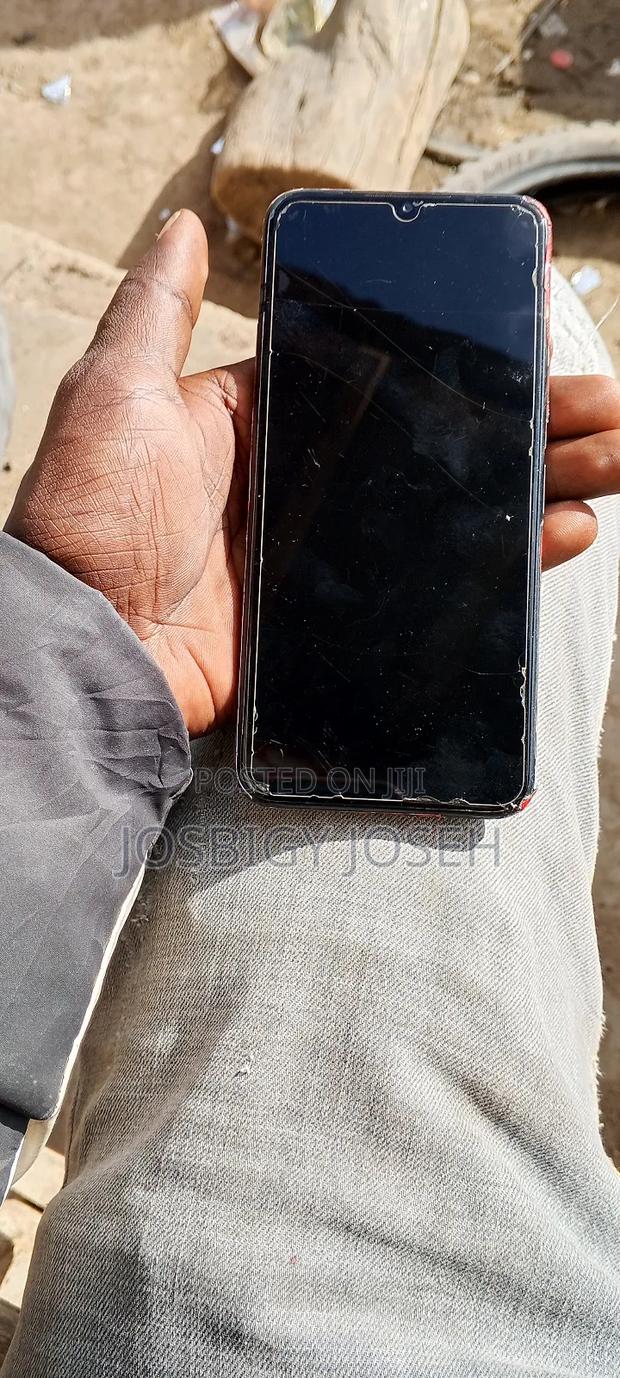 Nokia C32 128 GB Silver