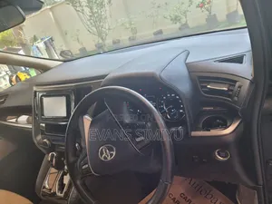 Toyota Vellfire 2019 Black