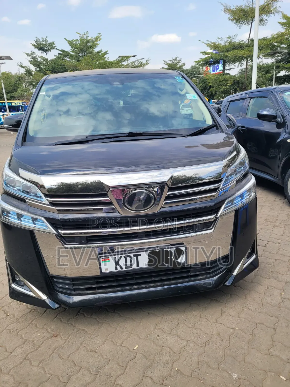 Toyota Vellfire 2019 Black