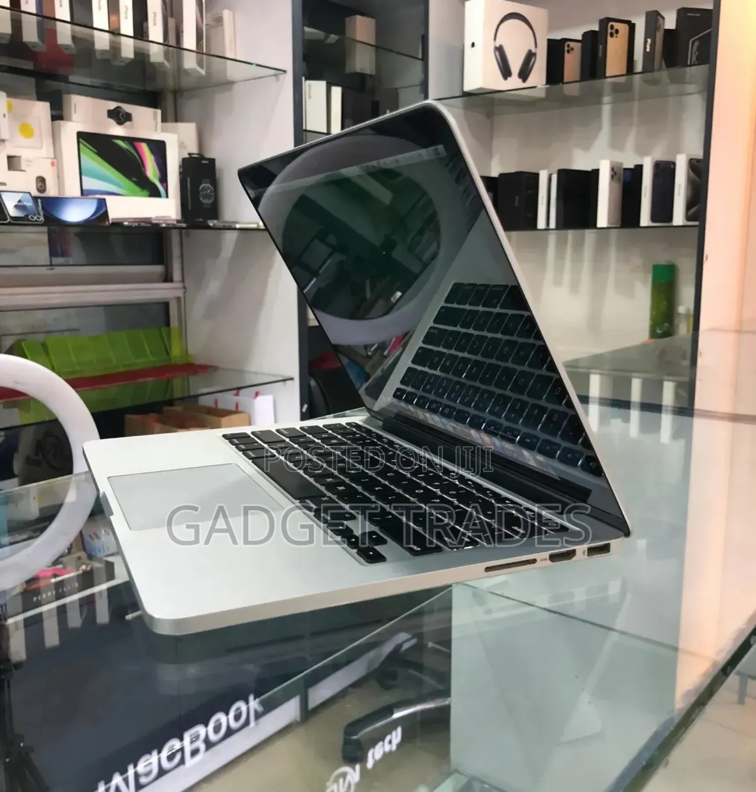 Laptop Apple MacBook Pro 2015 8GB Intel Core i5 SSD 256GB