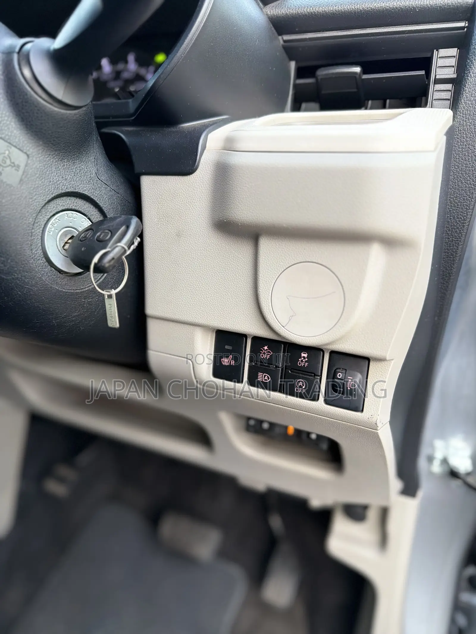 Daihatsu Move 2020 Silver