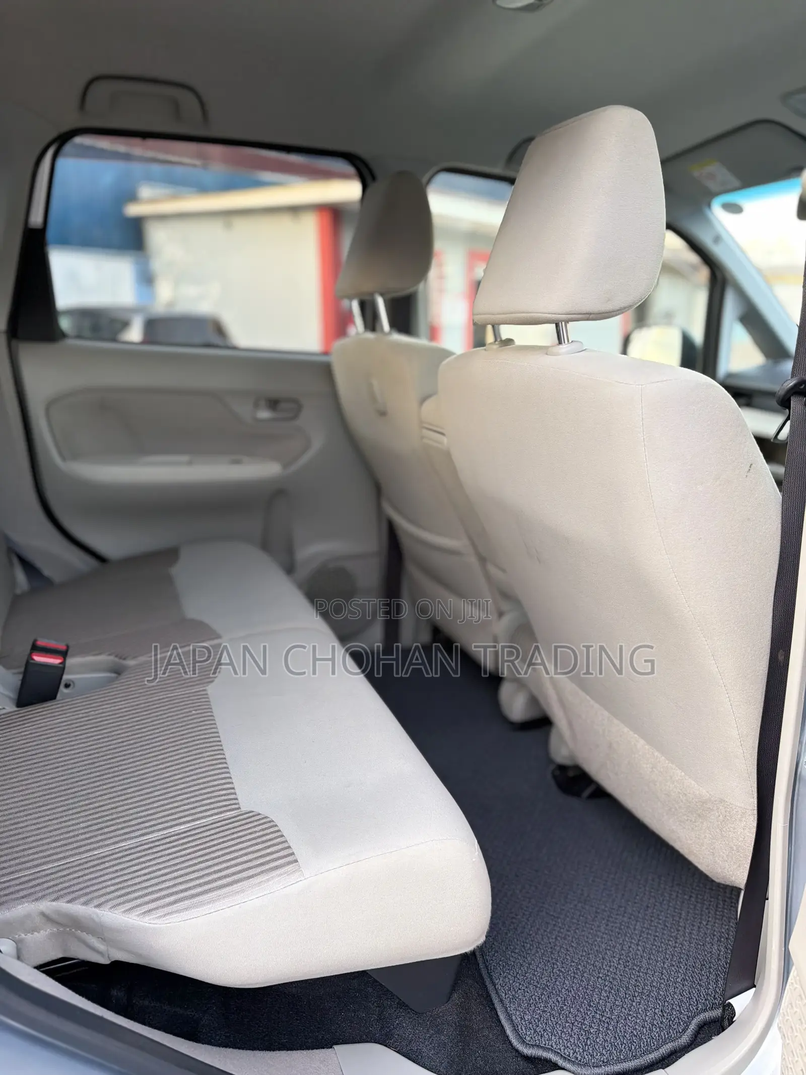 Daihatsu Move 2020 Silver