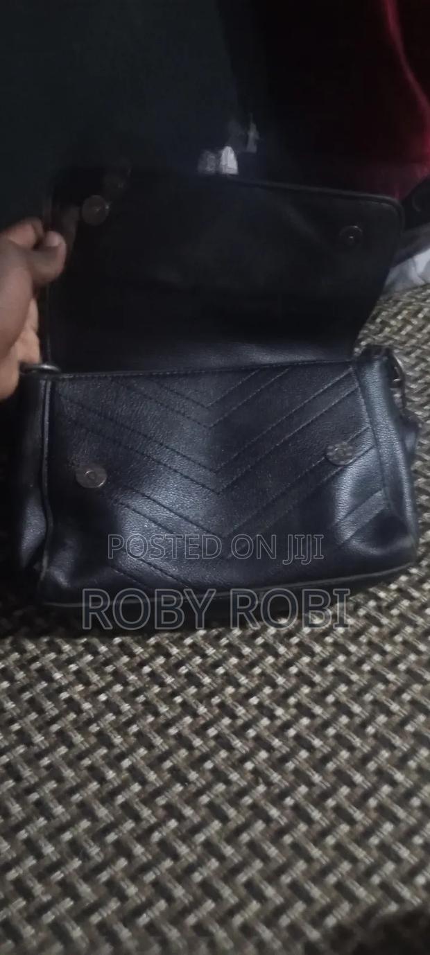 Second Hand Bags - thumbnail 3