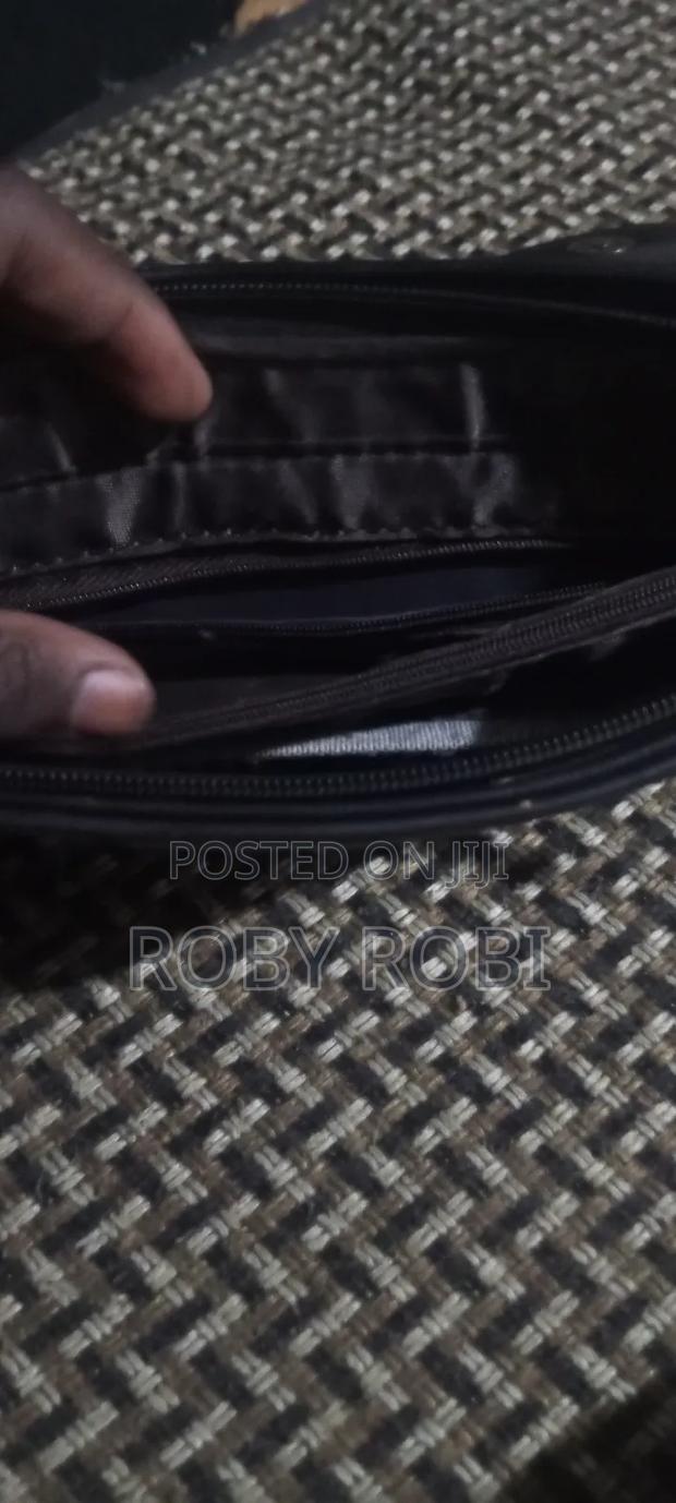 Second Hand Bags - thumbnail 4