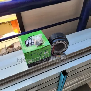 Universal Steering Wheel Boss Kit Adapter