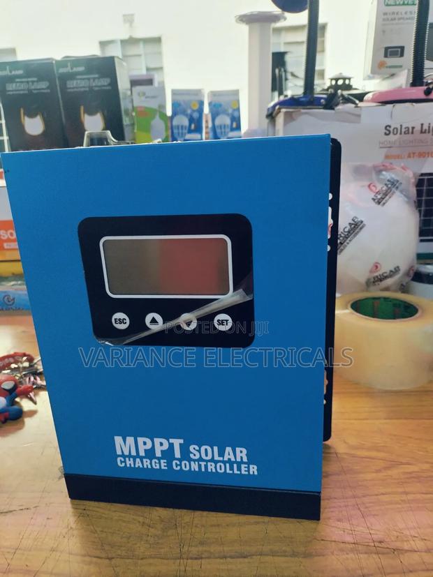 60a MPPT Charger Controller - main view