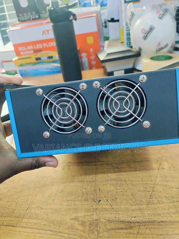 60a MPPT Charger Controller - thumbnail 2