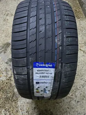 295 /35 R21 Roadking Tyres (Highway)