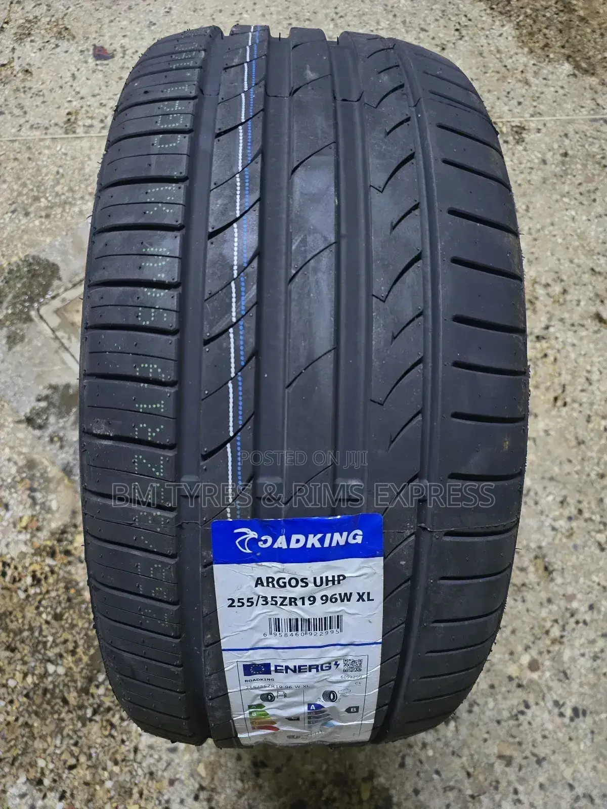 255 /35 R19 Roadking Tyres (Highway)