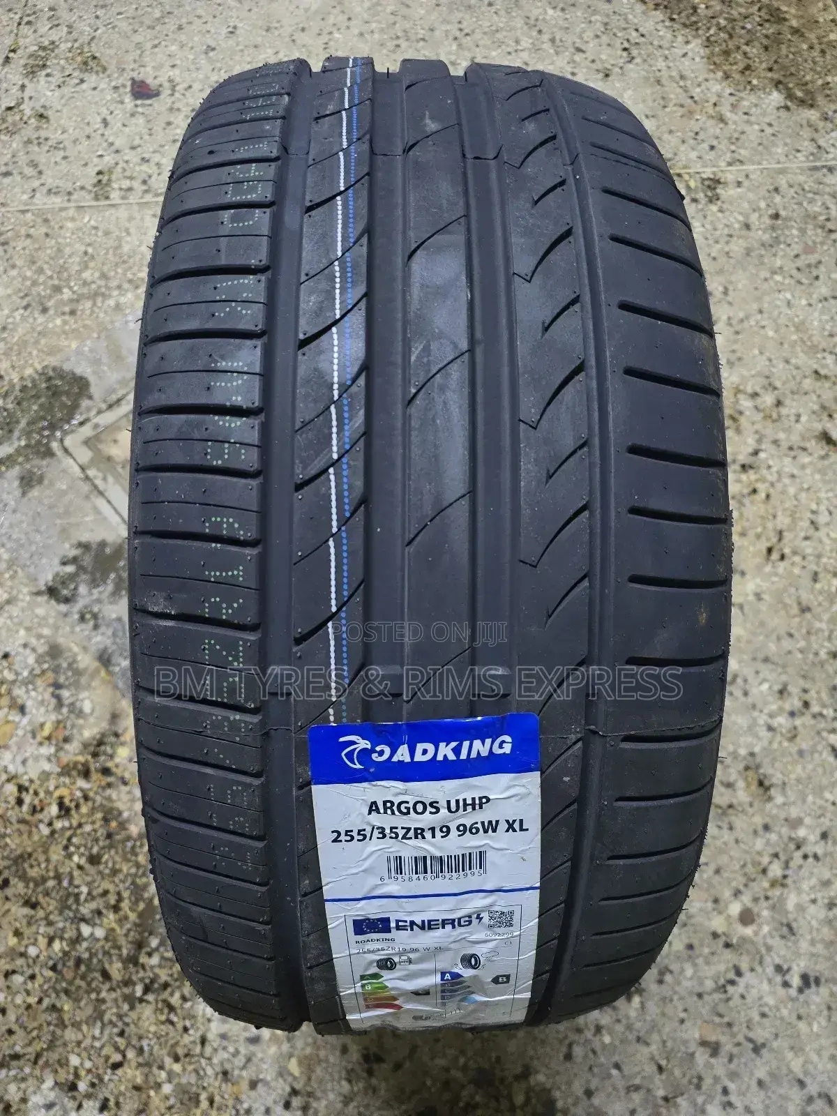 255 /35 R19 Roadking Tyres (Highway)