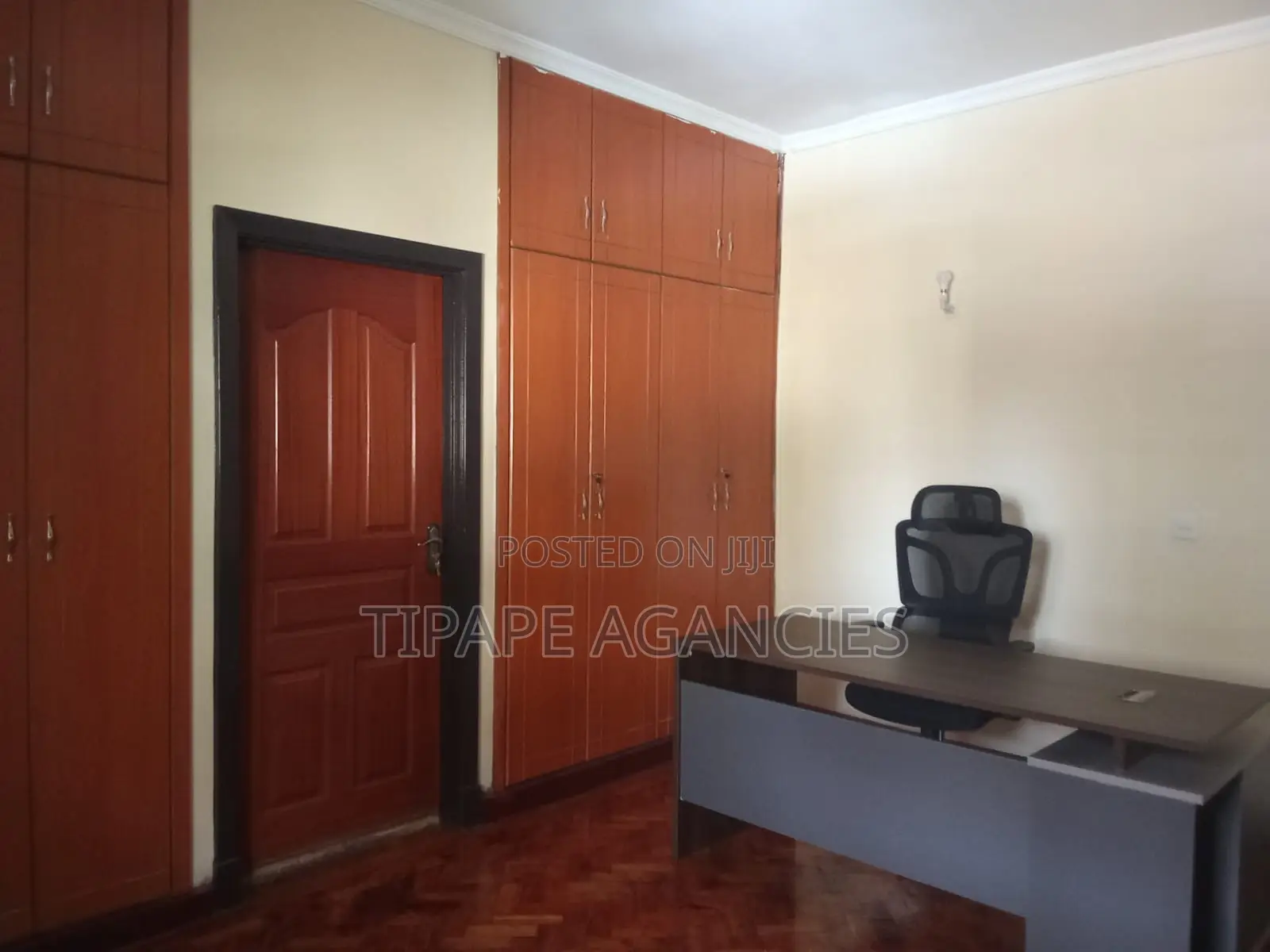 Own Compound Spacious Offices to Let Kilimani