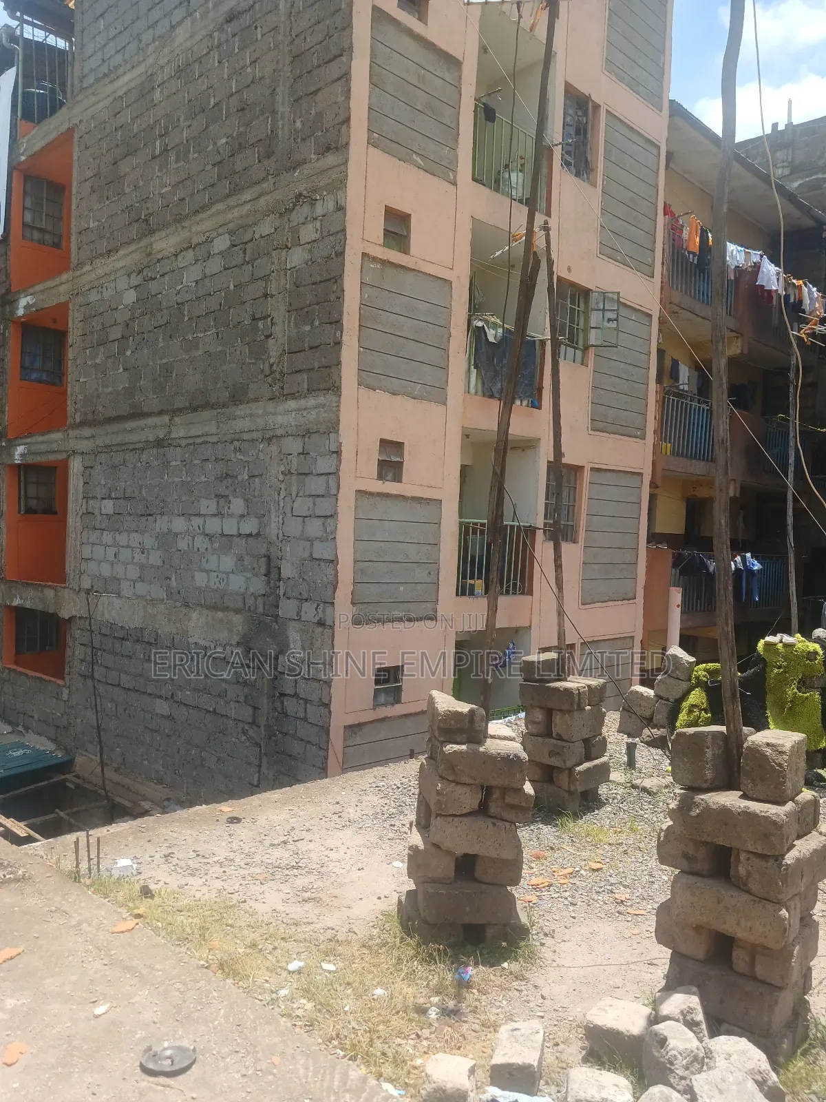 Flat House for Sale in Baba Ndogo