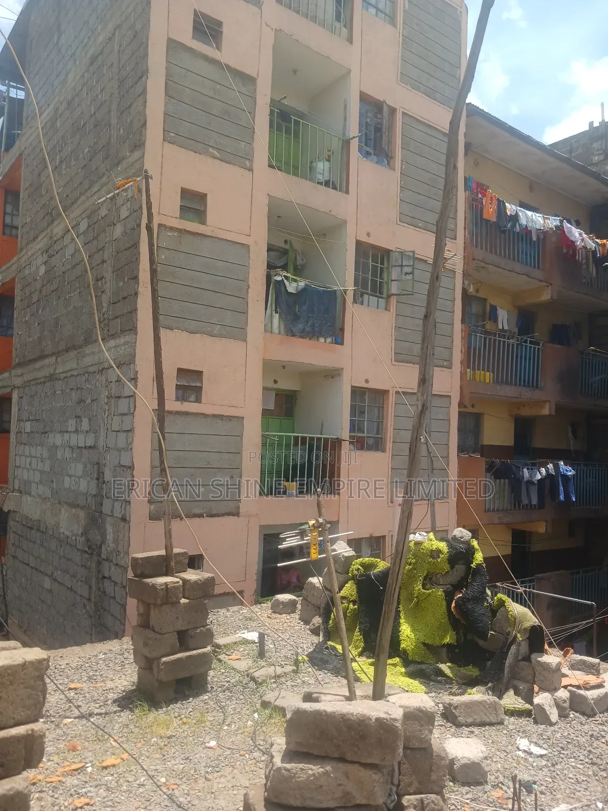 Flat House for Sale in Baba Ndogo