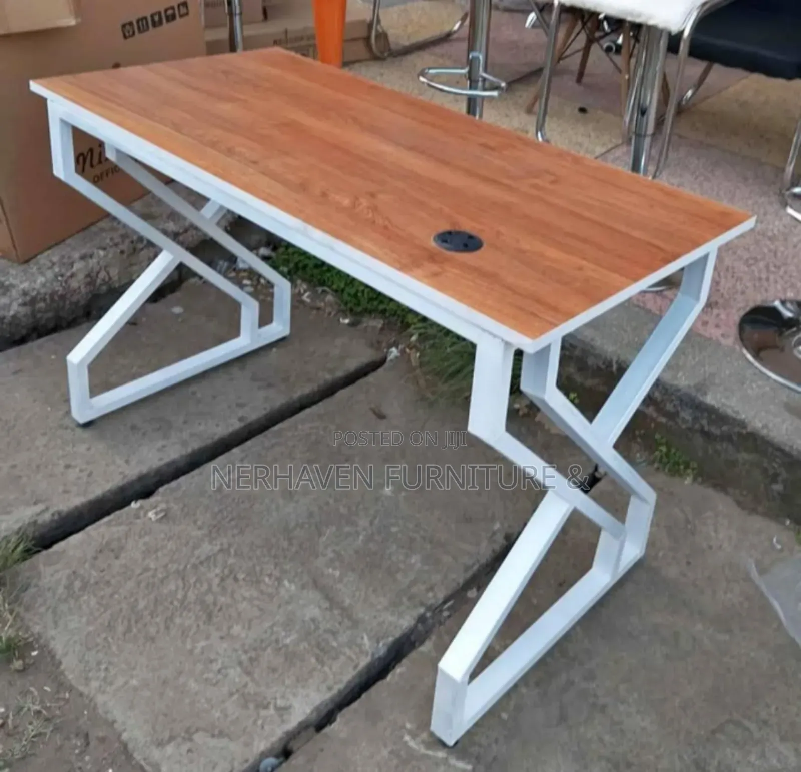 Metallic Office Study Desk – Professional Desk