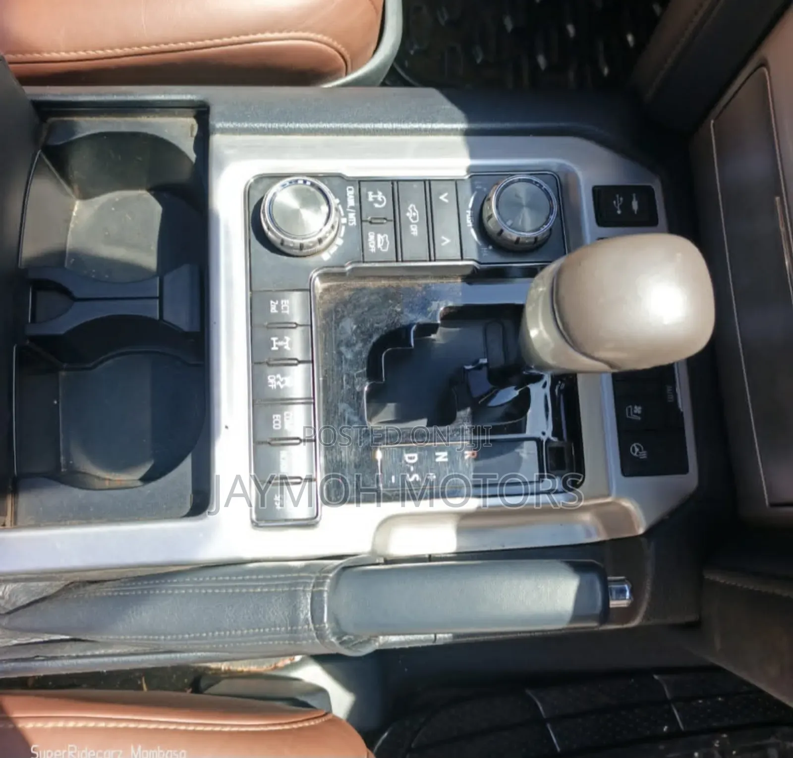 Toyota Land Cruiser 2017 Gray