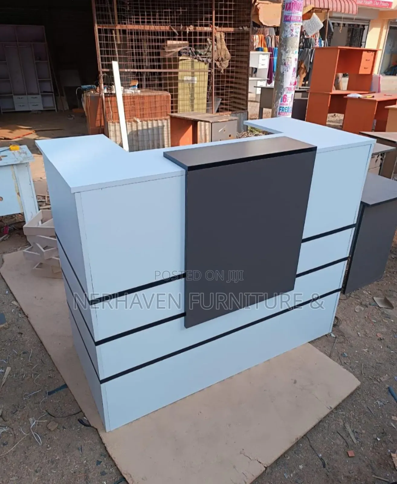 Office Reception Desk – Modern Front Desk