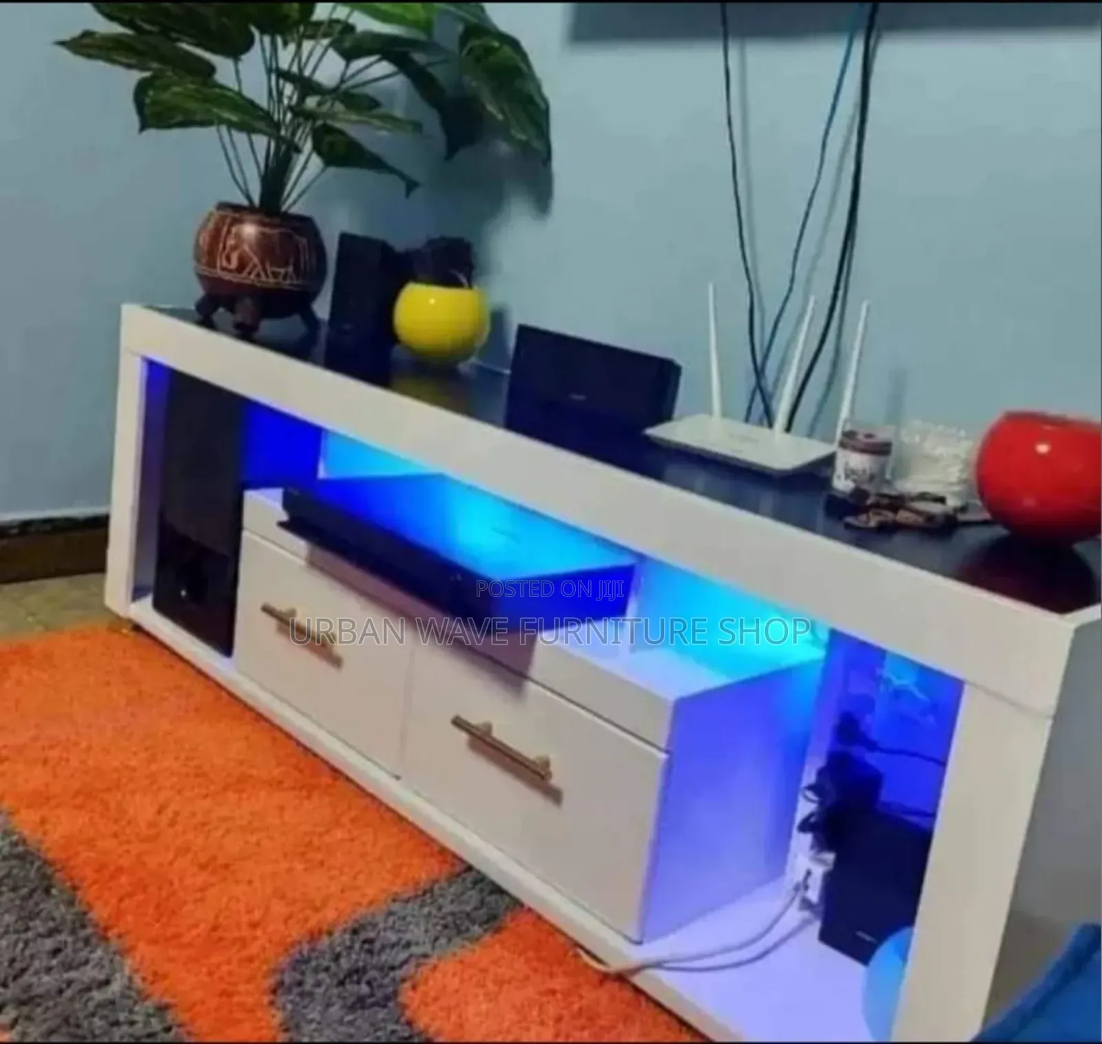 Simple Television Credenza