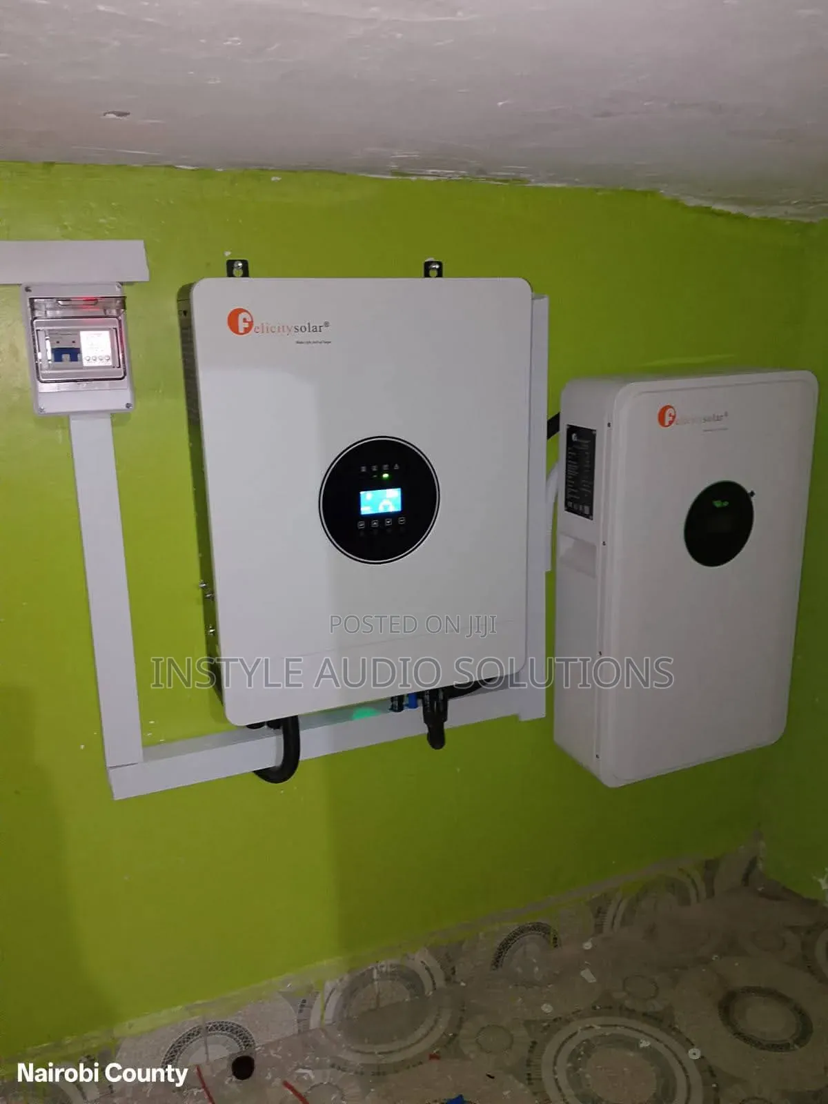 5 5kva Offgrid Solar- 5.12kwh Lithium Battery- (6)615w Solar Package