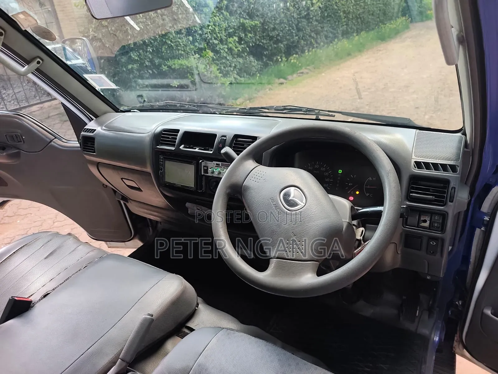Mazda Bongo 2013 Blue