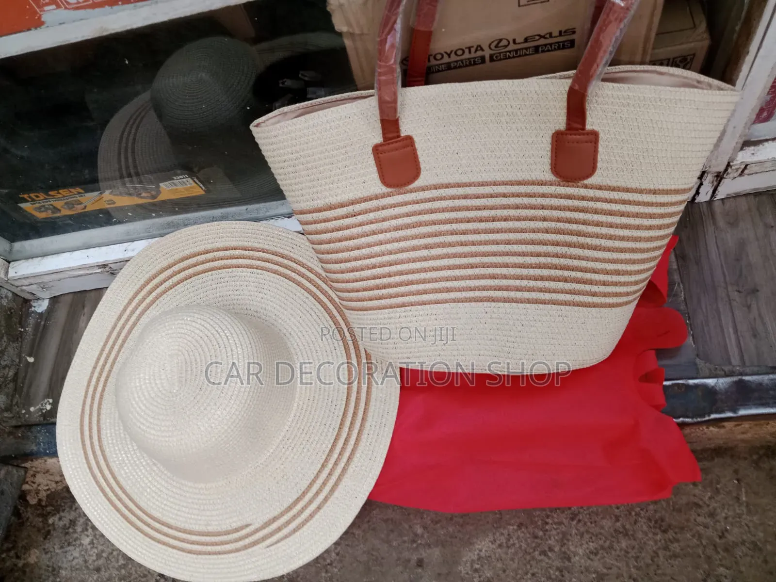 Outdoor Travel Large Capacity Straw Bag and Hat