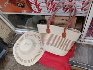 Wooven Beach Ladies Matching Summer Hat With Bag