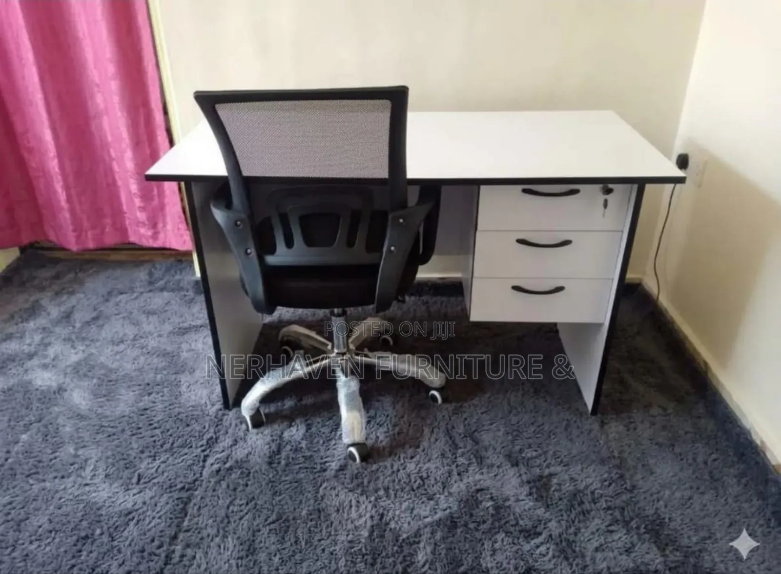 Office Desk – Durable Work Table