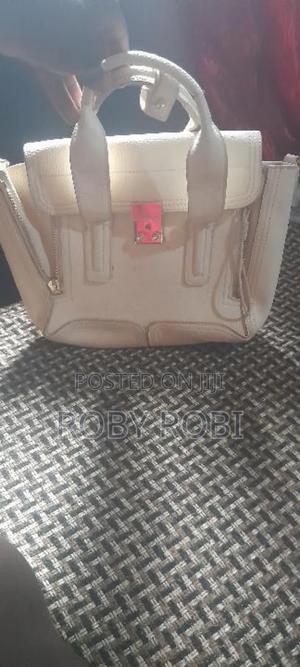 Second Hand Bags - thumbnail 2