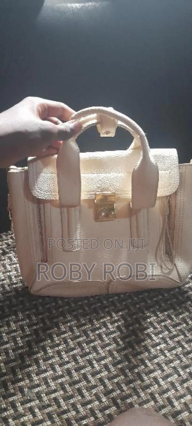 Second Hand Bags - thumbnail 4