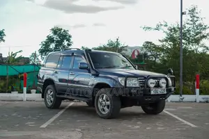Toyota Land Cruiser 100 4.7 Executive 2006 Blue