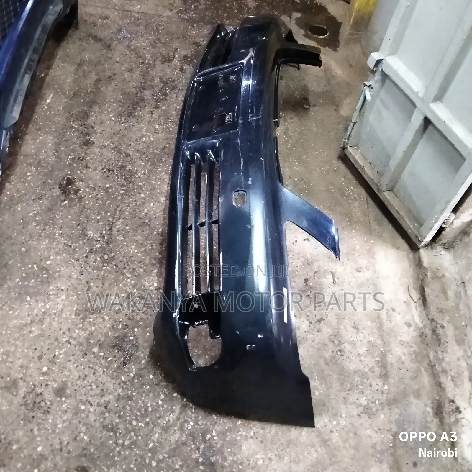 Toyota Crown Model 2005/2006/2007 Original Ex Japan Front Bumper