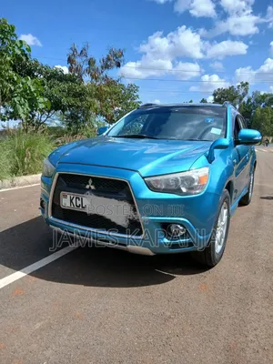 Mitsubishi RVR 2010 Blue