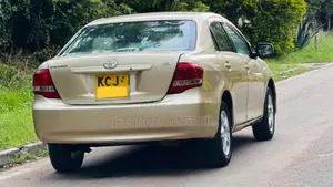 Toyota Axio 1.5 G 2WD 2010 Gold