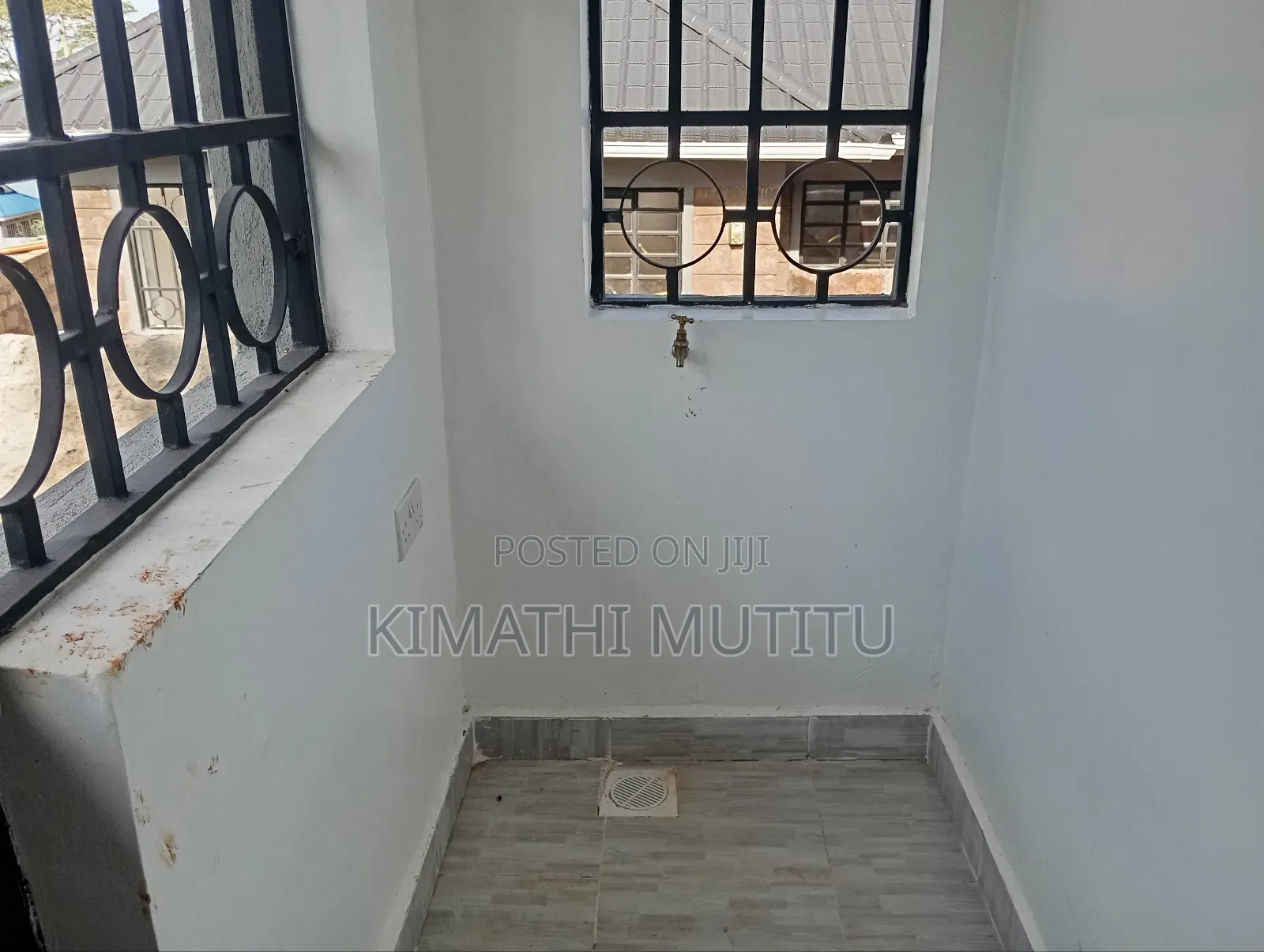 4bdrm Bungalow in Karen West., Hardy for sale