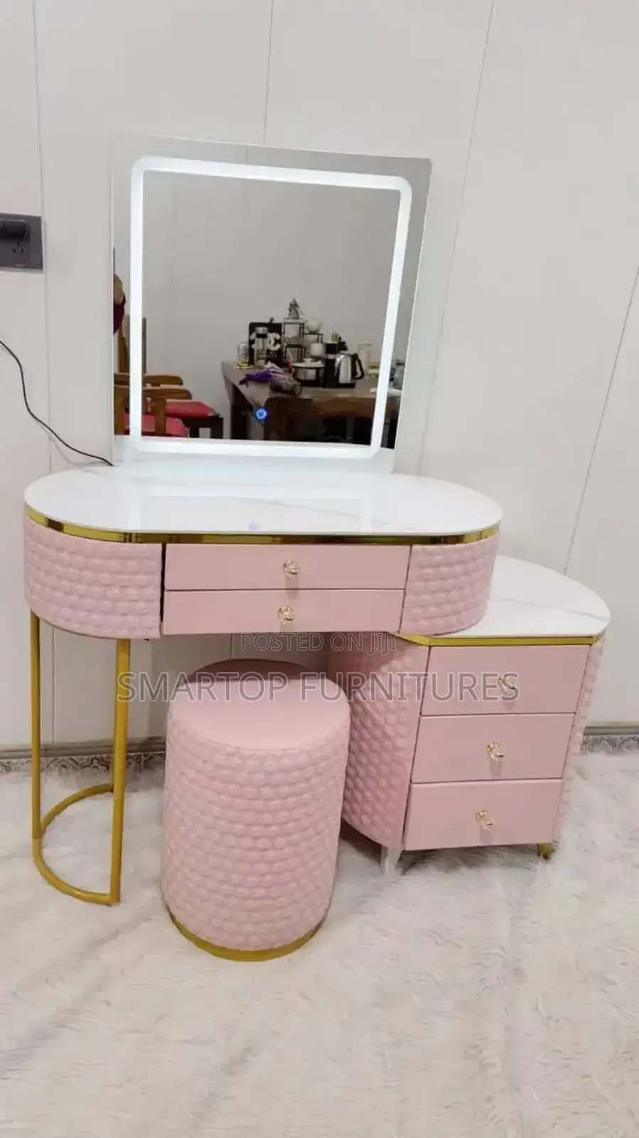 Dressing Mirror