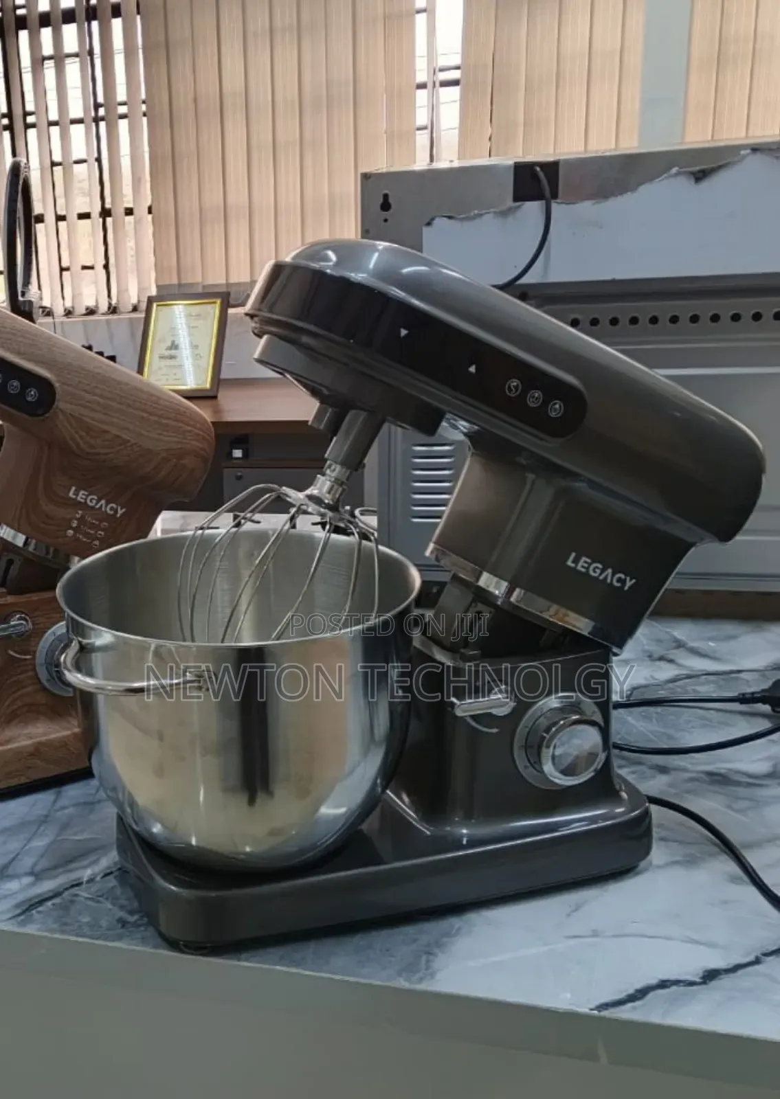 10 Litres Legacy Stand Mixer