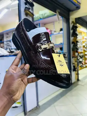 Brown Wet Look Wipe and Go Casual Shoes Size Size 40 to 45