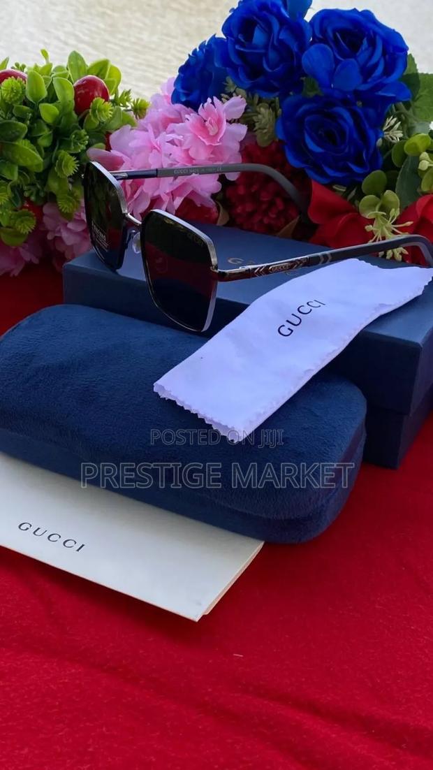 Gucci Unisex Designer Sunglasses - thumbnail 3