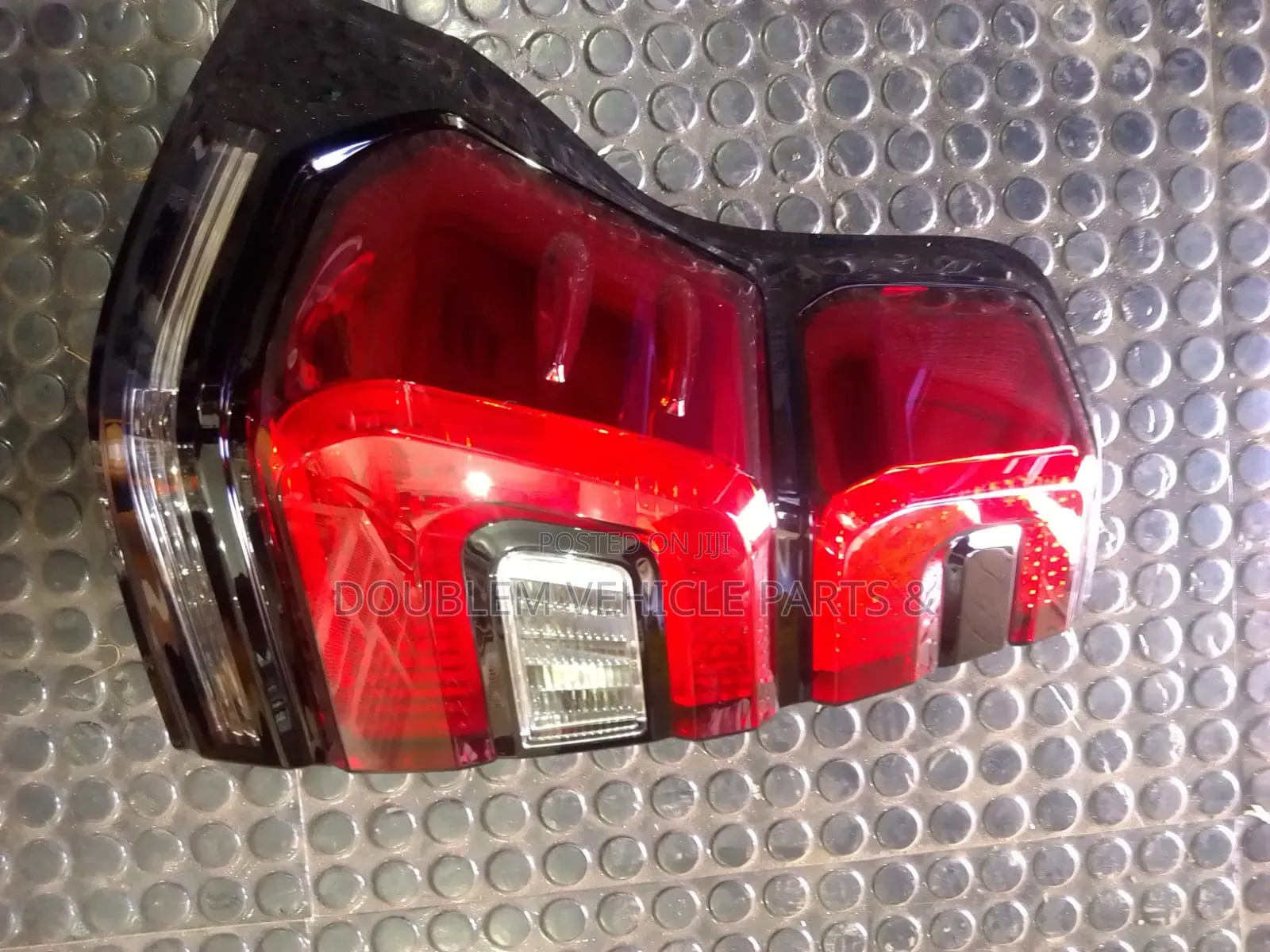 Tail/Back Lamp/Light Toyota Landcruiser Prado Tx 2015,2018-2025 Fj150