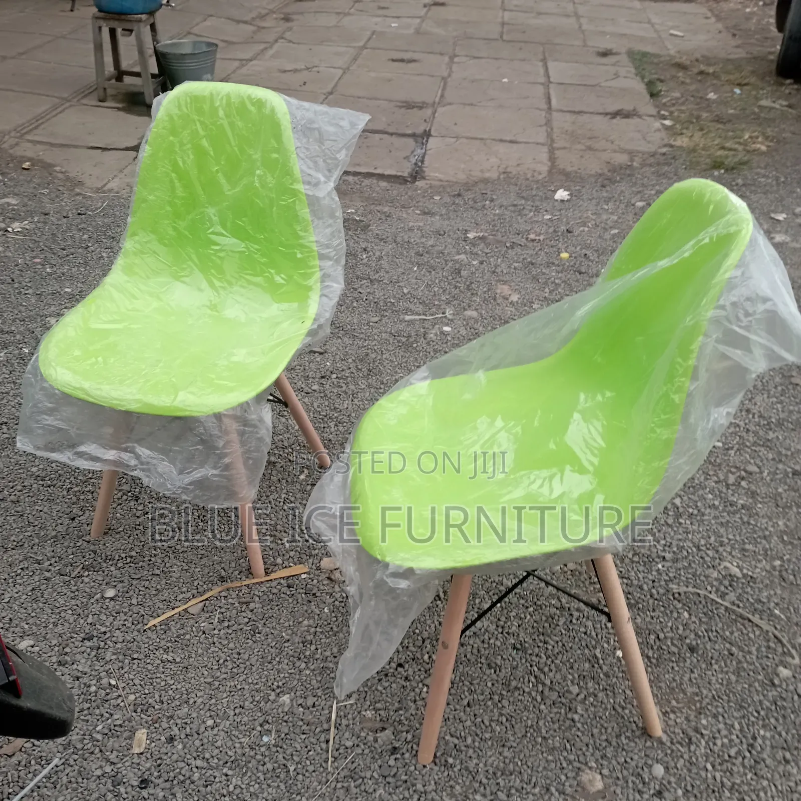 Modern Home Eames Chair