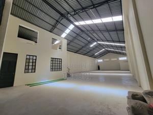 4000sqft Warehouse to Let in Mlolongo - thumbnail 2