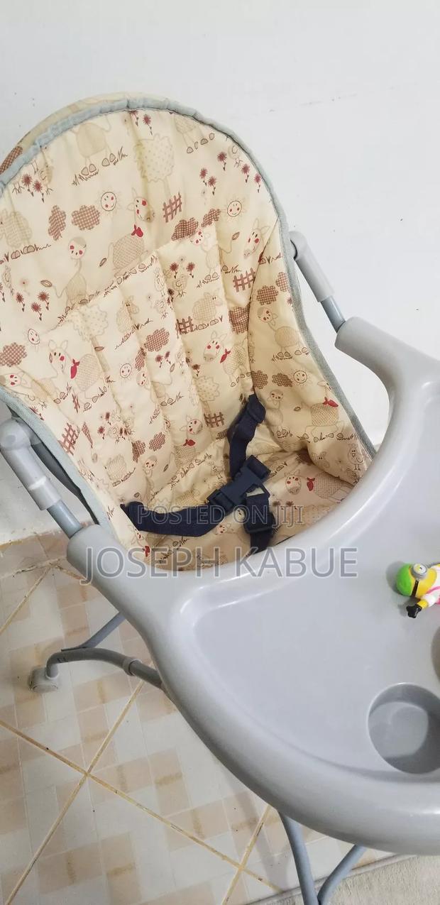 High Chair/Feeding Chair - thumbnail 3