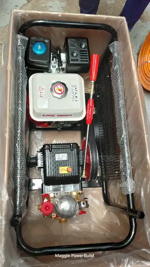 D-Max 9hp Petrol Trolley Sprayer With 50m Pipe