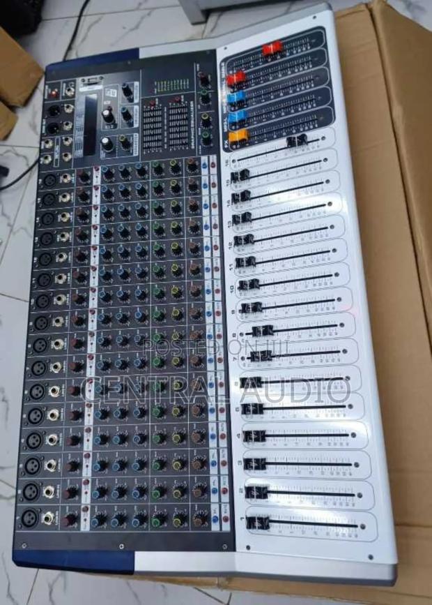 Soundcraft 16channel Promixer - thumbnail 2