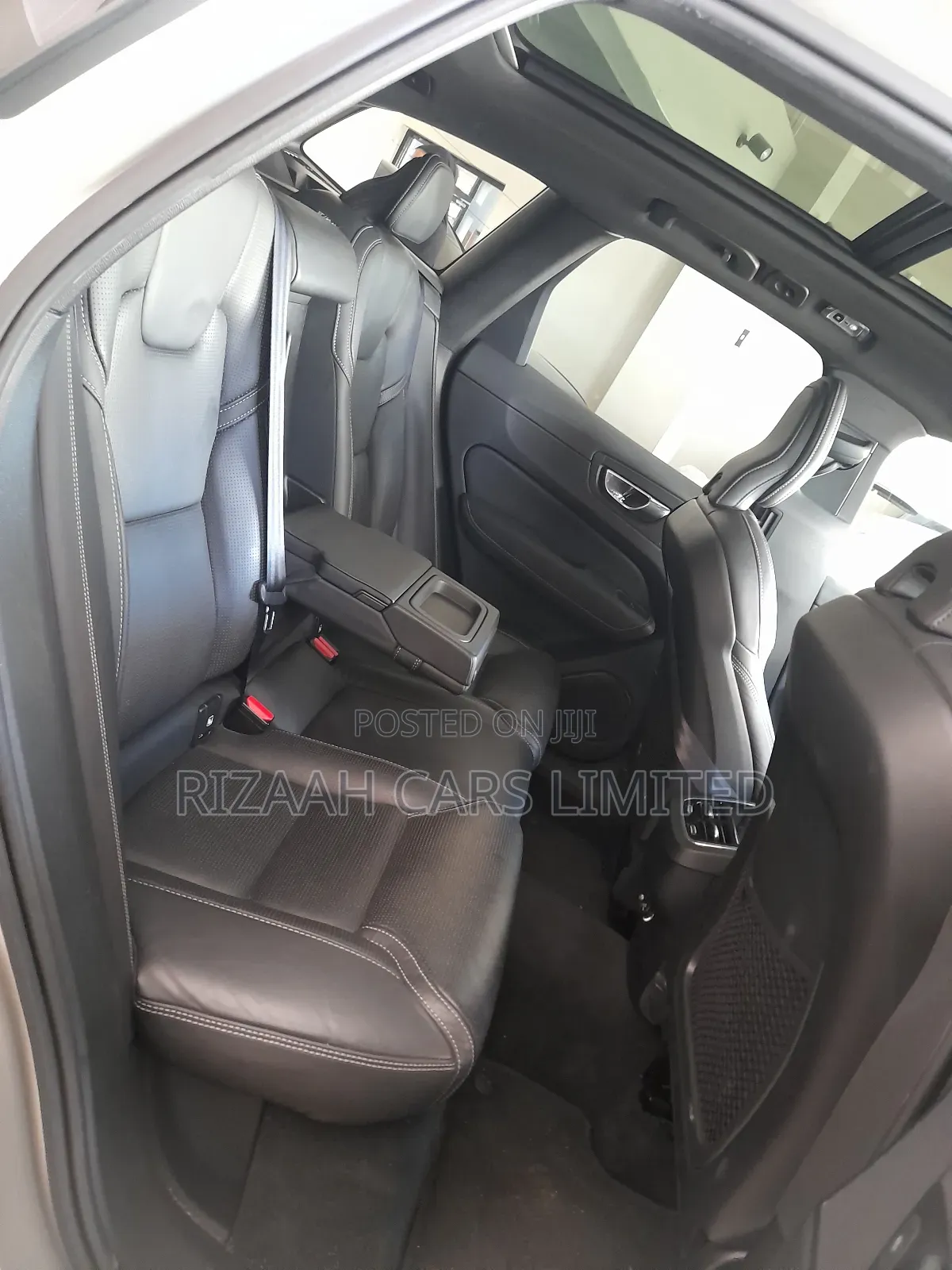 Volvo XC60 2020 Beige