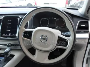 Volvo XC90 2019 White