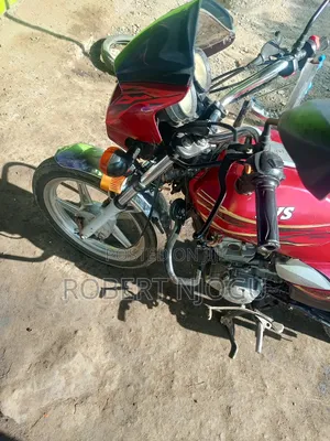 TVS HLX Plus ES 2020 Red
